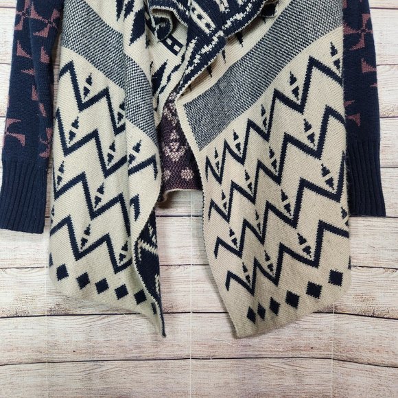 Anthropologie Srod Butterflies Aztec Print Waterfall Knit Open Cardigan Small - Picture 3 of 13